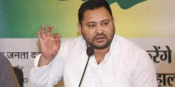 RJD Parliamentary Board Meeting Bihar Election 2025 Rabri Devi Lalu Prasad Meeting RJD Candidate List बिहार चुनाव RJD उम्मीदवार चयन बैठक RJD Bihar Election 2025 Rabri Residence Meeting