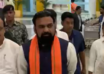 बिहार चुनाव 2025: सम्राट चौधरी का महागठबंधन पर तीखा प्रहार, कहा- कांग्रेस में सीट बंटवारा हुआ ही कहां, एक-दूसरे के खिलाफ उम्मीदवार उतार रहे