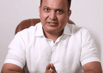 बिहार विधानसभा चुनाव 2025: पूर्व आईपीएस शिवदीप लांडे का मुंगेर सदर से नामांकन