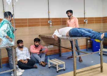 Saran Crime News: दशहरा के दिन एक युवक की गोली मारकर हत्या.. दूसरा गंभीर स्थिति में पटना रेफर