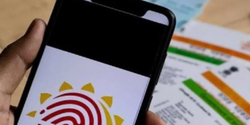 Aadhaar Card: UIDAI का बड़ा फैसला, बच्चों के लिए आधार अपडेट शुल्क सालभर के लिए माफ