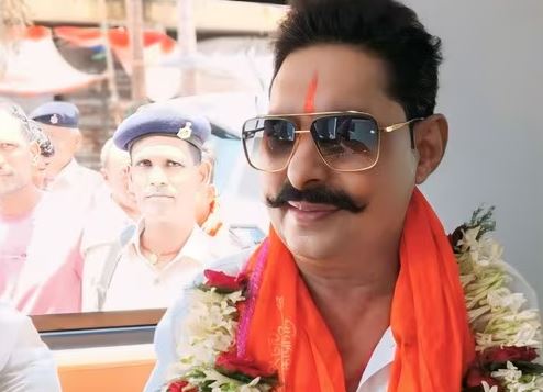 Anant Singh nomination Bihar photo, Mokama election 2025 image, Neelam Devi MLA picture, JDU RJD Bihar seat sharing visuals, Bihar election first phase nomination photo