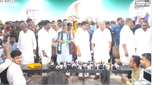 Arun Kumar joins JDU, ऋतुराज जेडीयू में शामिल, Bihar Politics News, JDU Milan Samaroh Patna