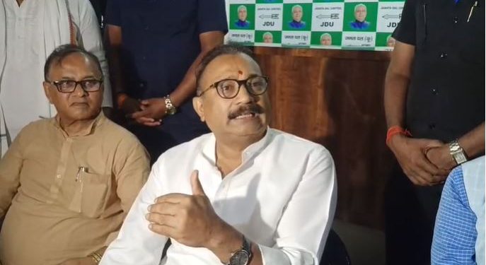 "नीतीश कुमार कैबिनेट बैठक 2025", "अशोक चौधरी महिला स्वावलंबन योजना बयान", "बिहार राजनीतिक समाचार 2025", "Bihar Chief Minister Nitish Kumar cabinet meeting"