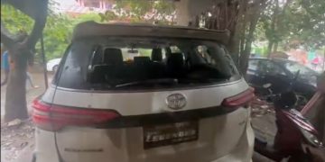 Mokama news, Bihar violence, Anant Singh news, दुलारचंद यादव फायरिंग, मोकामा झड़प, तेजस्वी यादव attack, Bihar election updates, Mokama police action, Patna politics, Election Commission Bihar