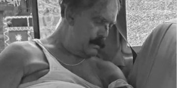 Mokama firing scene Bihar, जनसुराज प्रत्याशी के काफिले पर हमला, Piyush Priyadarshi Bihar election, Dularchand Yadav murder photo, Bihar election violence image