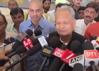 बिहार चुनाव में महागठबंधन पर बोलते अशोक गहलोत बिहार कांग्रेस प्रभारी कृष्णा अल्लावरु का बयान महागठबंधन में सीट बंटवारे पर कांग्रेस का रुख बिहार विधानसभा चुनाव 2025 में कांग्रेस की रणनीति