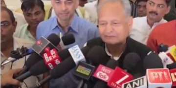 बिहार चुनाव में महागठबंधन पर बोलते अशोक गहलोत बिहार कांग्रेस प्रभारी कृष्णा अल्लावरु का बयान महागठबंधन में सीट बंटवारे पर कांग्रेस का रुख बिहार विधानसभा चुनाव 2025 में कांग्रेस की रणनीति