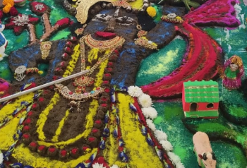 गोवर्धन पूजा एवं अन्नकूट उत्सव पर देशभर में उत्साह, लाखों श्रद्धालुओं ने की पूजा-अर्चना