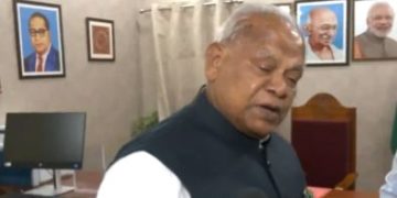 Chirag Paswan at Patna Airport after NDA meeting Jitan Ram Manjhi speaking on seat sharing Bihar BJP leaders Dharmendra Pradhan meeting with Chirag Paswan Delhi Bihar NDA alliance tension over seat distribution