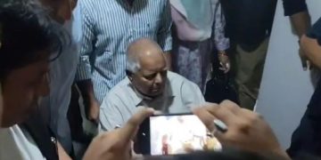 लालू प्रसाद यादव पर IRCTC घोटाले में आरोप तय राबड़ी देवी और तेजस्वी यादव को कोर्ट से झटका बिहार चुनाव 2025 में लालू परिवार पर भ्रष्टाचार का साया IRCTC होटल टेंडर घोटाले की सुनवाई भाजपा का लालू परिवार पर राजनीतिक हमला