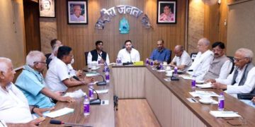 “Tejashwi Yadav chairing Mahagathbandhan seat sharing meeting in Patna” “Mahagathbandhan leaders finalizing seat distribution Bihar 2025” “Mukesh Sahani and Left leaders after Bihar alliance meeting”