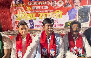 Mukesh Sahani addressing media in Darbhanga on Bihar politics 2025 Nitish Kumar Bihar CM political controversy statement VIP party rally in Darbhanga Bihar Mukesh Sahani speech Bihar election 2025 youth leadership vs old leadership debate