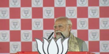 Bihar Chunav 2025 LIVE: मुजफ्फरपुर में बारिश के बीच मंच पर पहुंचे मोदी.. छठ को लेकर कही बड़ी बात