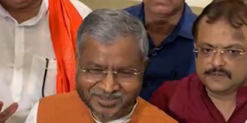 बाबूलाल मरांडी का राहुल गांधी पर तीखा प्रहार: ‘राहुल को कोई काम ही नहीं, बस बिहार में मोदी पर डांस का तंज कसते घूम रहे हैं’