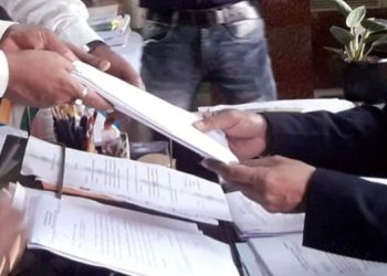 Bihar Election 2025 nomination process photo, Bihar assembly election phase one voting image, Patna election 2025 news image, Bihar districts voting map photo