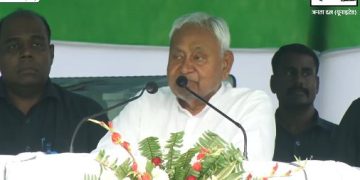 Nitish Kumar Bihar Rally Image, NDA Election Campaign Bihar, Bihar Jobs Promise 2025, Nitish Kumar Speech in Buxar