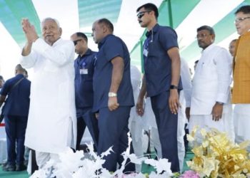 Nitish Kumar Rajgir vikas yojana inauguration, Bihar 1242 crore projects launch, Nitish Kumar pension hike Bihar, Jeevika didi with Nitish Kumar, Bihar CM Rajgir program 2025