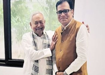 Bihar Election 2025 Khagaria politics news JDU MLA Sanjeev Singh joins RJD photo Parbatta seat khagaria election update Bihar politics latest news hindi