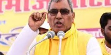 ओमप्रकाश राजभर बिहार चुनाव 2025 में बड़ा ऐलान करते हुए सुभासपा प्रमुख ओमप्रकाश राजभर का प्रेस कॉन्फ्रेंस बिहार में NDA से अलग हुई सुहेलदेव भारतीय समाज पार्टी ओमप्रकाश राजभर और अरविंद राजभर का बयान बिहार विधानसभा चुनाव 2025 में सुभासपा का अकेला चुनाव लड़ने का ऐलान