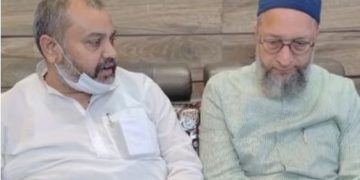 Asaduddin Owaisi Bihar Visit 2025 Image AIMIM Rally in Kishanganj Bihar 2025 Baccha Rai joins AIMIM Mahua Bihar Owaisi addressing public meeting in Bihar AIMIM Bihar election campaign 2025