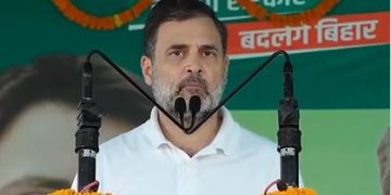 Rahul Gandhi Bihar Rally 2025, राहुल गांधी तेजस्वी यादव रैली बिहार, राहुल गांधी ने नीतीश-मोदी पर हमला, Bihar election rally Rahul Gandhi image