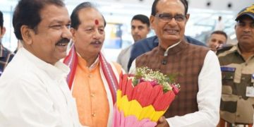 Bihar me Baras Raha Hai Vikas Shivraj Singh Chauhan Modi Nitish Bihar Development Model Makhana Festival in Bihar 2025 Shivraj Singh Chauhan Speech in Patna Bihar Election 2025 NDA Campaign