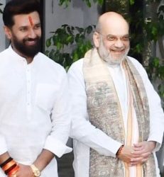 अमित शाह के आवास पर बीजेपी की बैठक, सीट बंटवारे पर क्या बोले चिराग