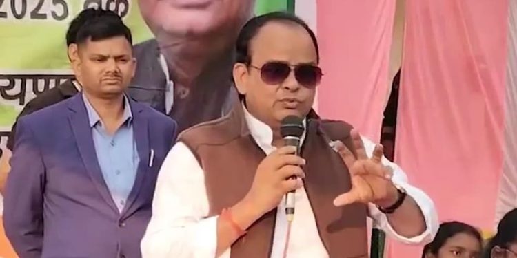 Irfan Ansari Viral Speech Photo, BLO Controversy Jharkhand Image, Election Commission Jharkhand Action Photo, BJP Reaction on Irfan Ansari Statement