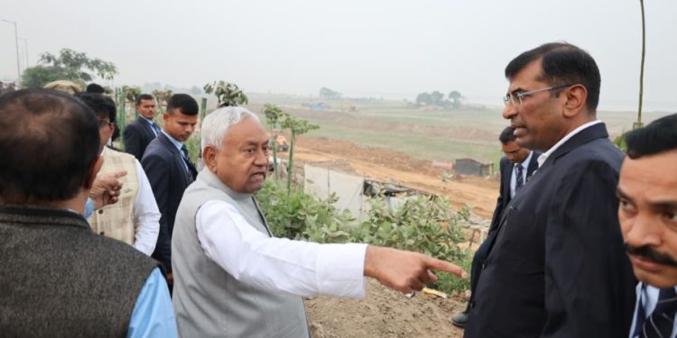 CM Nitish Kumar inspecting new MLA houses in Patna JP Ganga Path beautification review by Bihar Chief Minister Newly constructed MLA duplex houses Daroga Rai Path Patna