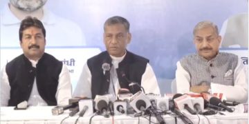 Pawan Khera Bihar Press Conference Photo, Congress Media Briefing Patna, Bihar Election 2025 Congress, Mahagathbandhan Leaders Press Meet, Pawan Khera attacking Modi Nitish