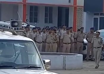 Patna Beur Jail Raid Operation Clean News Bihar Police Surprise Search in Beur Jail Samrat Chaudhary Police Action Mode Bihar