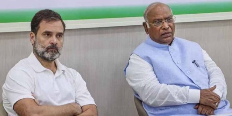 Bihar Congress disciplinary action after election defeat Congress issues notice to 43 leaders in Bihar Sadaqat Ashram protest leaders targeted by Congress Bihar Congress internal conflict and disciplinary committee
