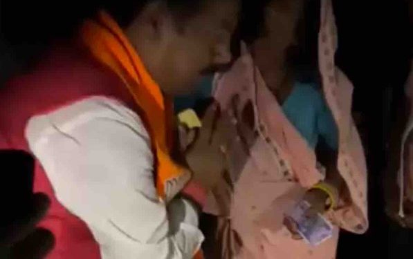 लालबाबू गुप्ता का वायरल वीडियो, बिहार चुनाव वीडियो, चिरैया बीजेपी प्रत्याशी