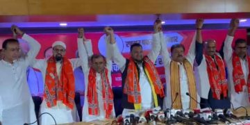 Om Prakash Pandey joins BJP with supporters in Patna BSP leader joins BJP Bihar Dilip Jaiswal welcomes BJP Shahabad region strengthened after BSP leader’s entry Bihar NDA new supporters join ahead of election 2025