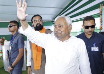 Nitish Kumar Bihar Cabinet Meeting Image PM Modi Bihar Oath Ceremony Photo Bihar NDA Victory Seats Chart Image