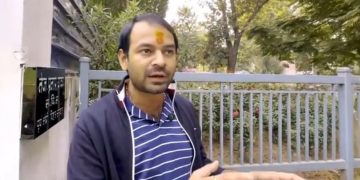 Tej Pratap Yadav Government Bungalow Eviction Image Rabri Devi Bihar Political Controversy Photo Patna 26M Strand Road Government House Picture RJD vs NDA Bihar Politics Visual