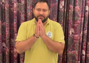 Tejashwi Yadav Bihar Election 2025 Speech, Bihar Election Badlav Ki Lahar Image, Mahagathbandhan Campaign Bihar 2025, Tejashwi Yadav Address Post First Phase Voting