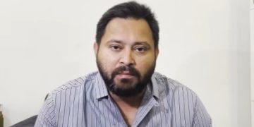 Tejashwi Yadav Bihar election 2025 speech Bihar second phase voting news NDA vs Mahagathbandhan political tension तेजस्वी यादव सोशल मीडिया पोस्ट बिहार चुनाव Bihar politics latest update 2025