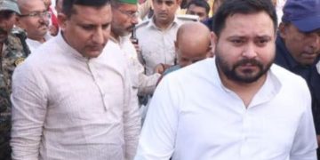 Tejashwi Yadav RJD Meeting Photo Lalu Yadav Intervention RJD Image RJD Bihar Election Crisis Visual Sanjay Yadav RJD Strategist Picture RJD Vidhanmandal Drama Image