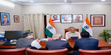 कुशवाहा खुद राज्यसभा सांसद, पत्नी विधायक, बेटा मंत्री…भड़क गए जीतन मांझी, राज्यसभा सीट पर खींचतान बढ़ी