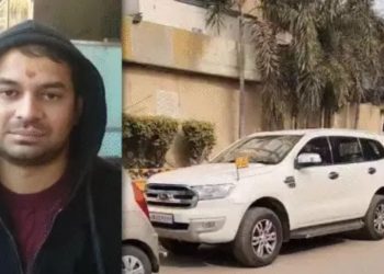 Tej Pratap Yadav at Mediversal Hospital, तेजप्रताप यादव अस्पताल में इलाज कराते हुए, Kankarbagh Mediversal Hospital Patna