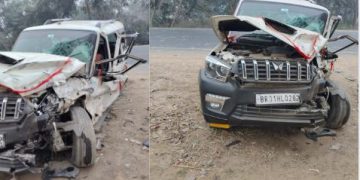 NH-722 road accident image, Scorpio tire blast Bihar, Chhapra Muzaffarpur highway accident, Garkha accident scene