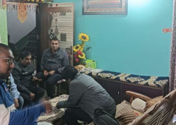 Bihar Vigilance raid image, Building Construction Department director raid, Gajadhar Mandal vigilance action, Patna Bhagalpur vigilance search