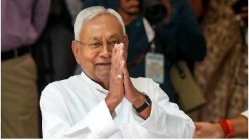 Nitish Kumar addressing Bihar Winter Session Bihar Assembly Winter Session Debate Photo Bihar Education Reform Teachers Recruitment Image Bihar Health Services Improvement Hospital Photo CM Nitish Kumar on Bihar Development Model