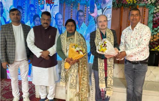 Vaishali Central School Annual Function Stage Photo Hajipur School Children Cultural Dance Performance Chief Guests at Vaishali Central School Event Parents Attending Annual Function Hajipur