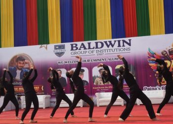 Pankh 2026 talent show stage, Baldwin Academy students performing, Patna school talent competition, children cultural event Bihar, Baldwin Academy Dhavalpura program