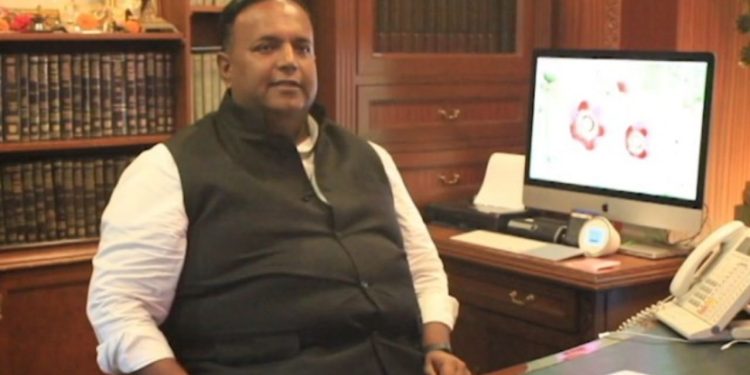 Maharashtra Nikay Chunav BJP victory, Devendra Fadnavis development politics, BJP strong performance civic polls, Mumbai development BJP