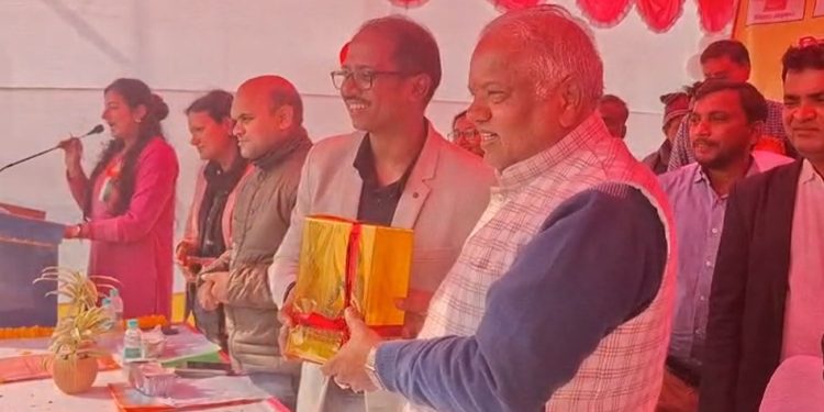 Belchi Rojgar Mela inauguration by Shravan Kumar, Bihar employment fair crowd, Women employment scheme Bihar, Appointment letter distribution in Belchi