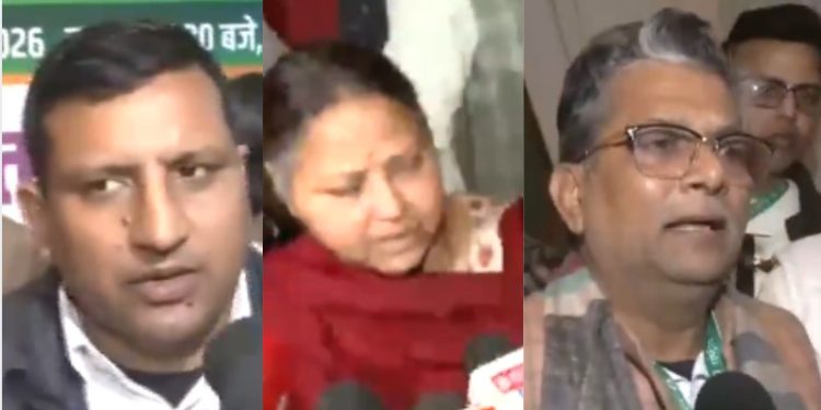 Tejashwi Yadav RJD national executive president appointment, Lalu Prasad Yadav giving appointment letter to Tejashwi, RJD national executive meeting image